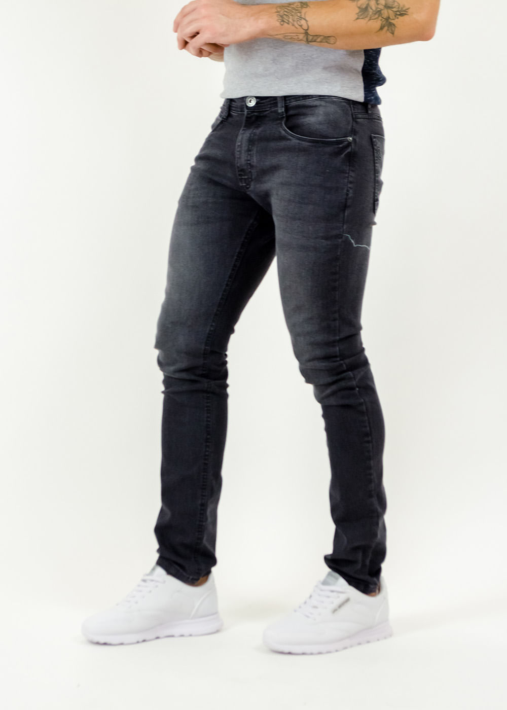 jeans com preto